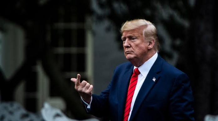 Başkan Trump: Bize bir iyilik yapmanı istiyorum