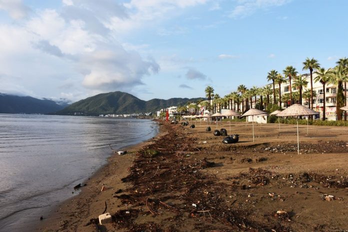 marmaris-yagmur-sel