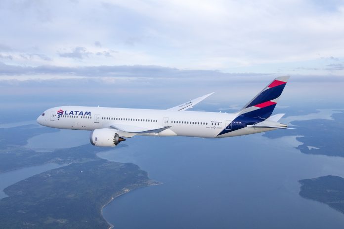 LATAM-airlines-Boeing