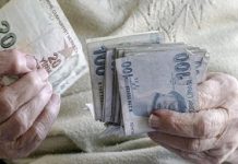 Emekliler maaş ödemelerini ne zaman alacak?