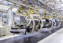 Otomotiv sektörü üretim bandına geri döndü