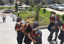 Kocaeli’de baz istasyonlarından akü çalan 2 kişi yakalandı