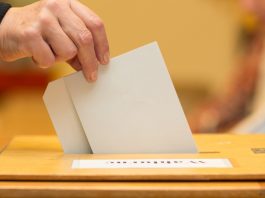İtalya’da halk referandum için sandık başında