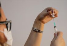 ABD’de 8 aylık bebeğe iki doz Kovid-19 aşısı yapıldı