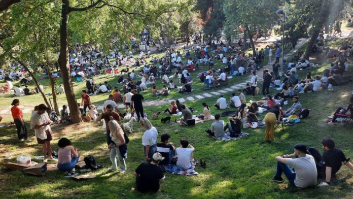 6E20A95A-C51F-4AE0-81CE-116412ECE148