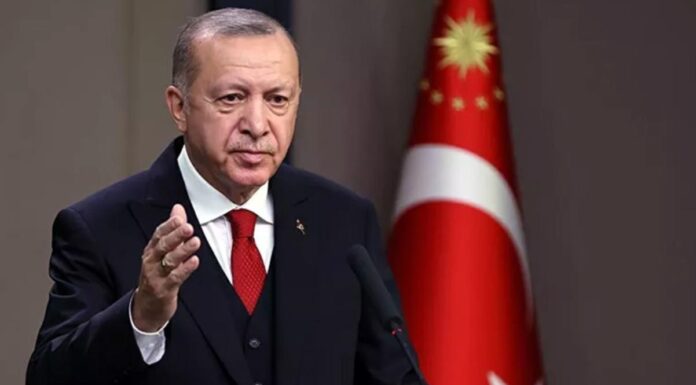 Cumhurbaşkanı Erdoğan’dan ABD basınına S-400 açıklaması: Kimse bizim hangi ülkeden ne alacağımıza müdahale edemez