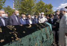 Saadet Partisi YİK Başkanı Asiltürk’ün cenazesi Ankara’da toprağa verildi