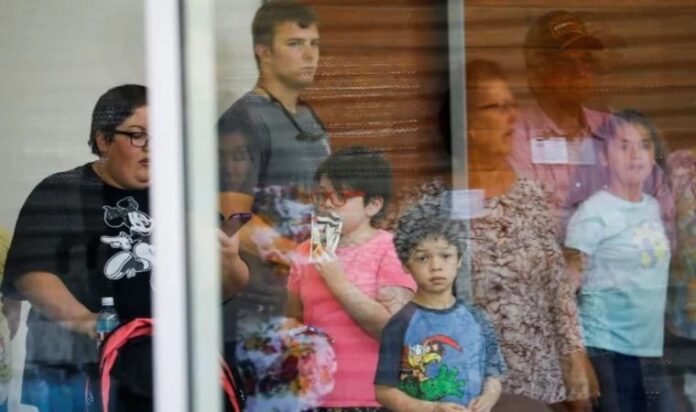 Teksas Okul Katliamı'nda Şok Edici Detay! Arkadaşının Kanını Vücuduna Sürdü...