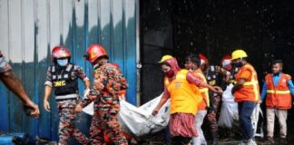 Bangladeş'teki Yangında Son Durum: 49 Ölü Var