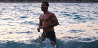 Kaan Yıldırım Kaslı Vücudu ile Plajın Gözdesi Oldu!