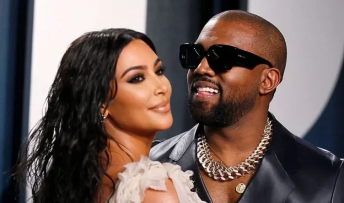 Kim Kardashian Kanye West'in Babalar Günü'nü Kutladı!