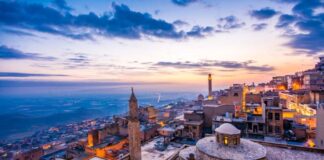 Mardin'e Turistler Akın Ediyor!