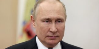Putin İlk Kez Yurt Dışına Çıkacak!