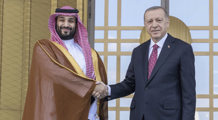Suudi Arabistan’ın Veliaht Prensi Ankara’ya Geldi! Suudi Arabistan'ın Veliaht Prensi Ankara'ya Geldi!