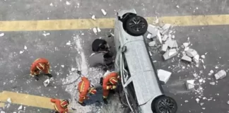 Üçüncü Kattan Düşen Araç İki Kişinin Ölümüne Sebep Oldu!