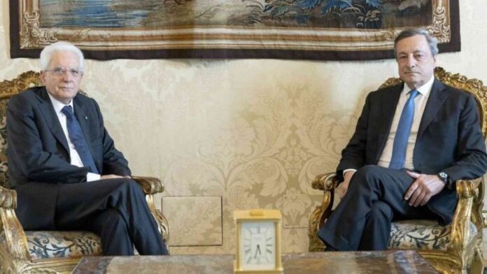 İtalya’da parlamento feshedildi!