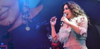 Nükhet Duru Sahnesini Yarıda Kesti!