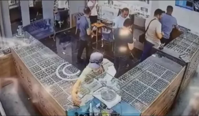 Çanakkale'de tarihi eser kaçakçılarına operasyon düzenlendi