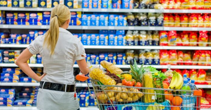 Almanya'da enflasyon euro döneminde ilk kez çift haneye çıktı