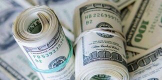 Dolar/TL’de tarihi zirveye yakın yatay seyir
