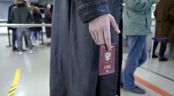 Finlandiya 30 Eylül’den itibaren Rus turistlerin ülkeye girişini yasaklayacak Finlandiya 30 Eylül'den itibaren Rus turistlerin ülkeye girişini yasaklayacak