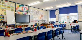 Okullarda silgi yiyen çocuklar var