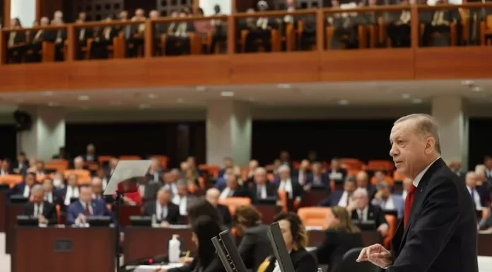 Cumhurbaşkanı Erdoğan’dan TBMM’de önemli mesajlar! Cumhurbaşkanı Erdoğan'dan TBMM'de önemli mesajlar!