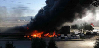 Kocaeli'de korkutan yangın!