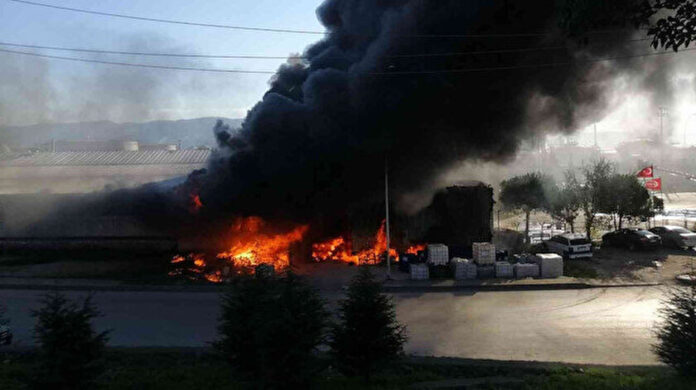 Kocaeli'de korkutan yangın!