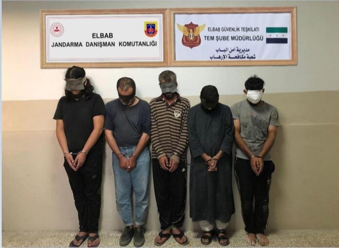 Suriye’nin kuzeyinde 6’sı yönetici 15 terörist yakalandı