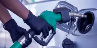 Akaryakıt fiyatlarına indirim geldi!