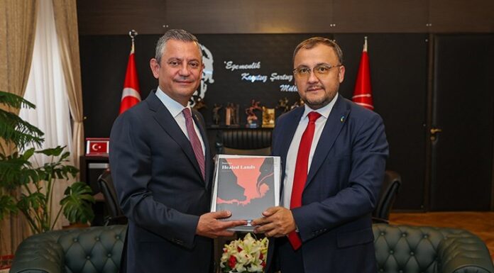 Özgür Özel, Ukrayna Büyükelçisi Bodnar ile görüştü