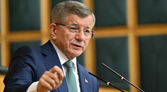 Ahmet Davutoğlu, Mahmud Abbas’la görüşmesinin engellendiğini açıkladı
