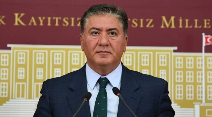 CHP’li Murat Emir: ‘İktidar tasarrufu yine eğitimden yaptı’