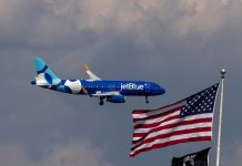 Hava yolu şirketi JetBlue’ya rötarlar nedeniyle 2 milyon dolarlık para cezası