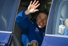 NASA astronotları Ay görevine hazır