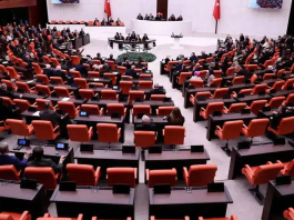 TBMM’de ‘süreç’ oturumu yeter sayı yokluğu nedeniyle kapandı