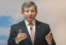 Ahmet Davutoğlu’ndan bakanlara eleştiri: İki seçmeni var