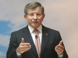 Ahmet Davutoğlu’ndan bakanlara eleştiri: İki seçmeni var
