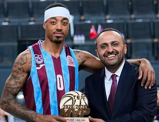Bahçeşehir Koleji yeni transferini resmen açıkladı