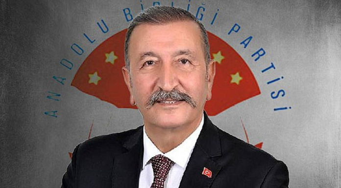 ABP Genel Başkanı’ndan ‘CHP’ iddiası: ’86 vekil ile 74 il başkanı bize katılacak’