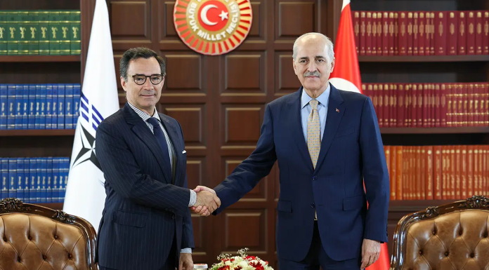 Numan Kurtulmuş, NATO PA Başkanı Perestrello ile görüştü