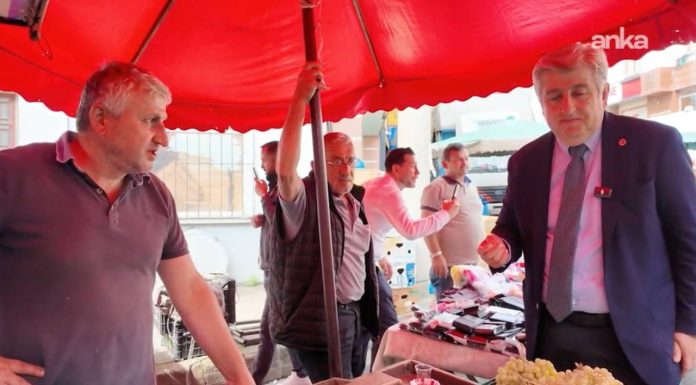 YENİ Parti heyeti Giresun’da yurttaşı dinledi: ‘Fındık para etmiyor, alım gücümüz kalmadı’ YENİ Parti heyeti Giresun'da yurttaşı dinledi: 'Fındık para etmiyor, alım gücümüz kalmadı'