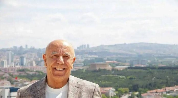 Eski CHP Ankara İl Başkanvekili Işık’tan ‘örgütlü mücadele’ mesajı: Çivisi çıkan düzene karşı şart! Eski CHP Ankara İl Başkanvekili Işık'tan 'örgütlü mücadele' mesajı: Çivisi çıkan düzene karşı şart!