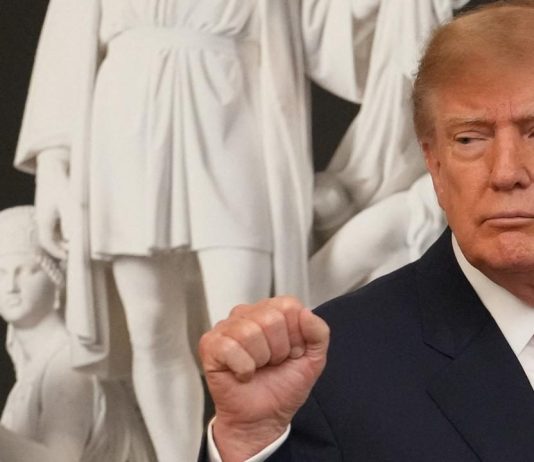 Trump dizelle ilgili büyük bir duyuru yapacaklarını söyledi Trump dizelle ilgili büyük bir duyuru yapacaklarını söyledi